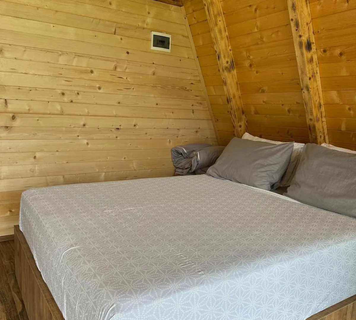 Guest House Kukaj Valbone Albania